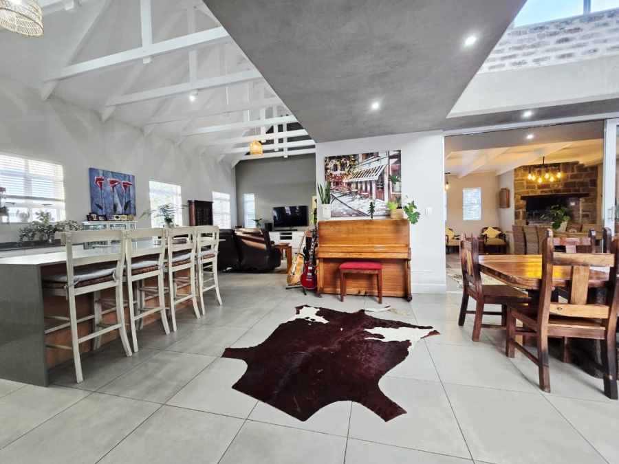 4 Bedroom Property for Sale in Kingswood Golf Estate Western Cape